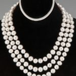 Triple Strand kallah Pearls Necklace